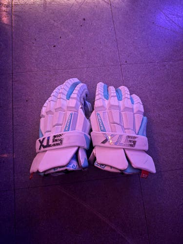 STX Surgeon RZR2 Lacrosse Gloves Large (Used)