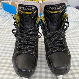 2023 Bauer Supreme M4 Hockey Skates Regular Width 11.5 (Used)