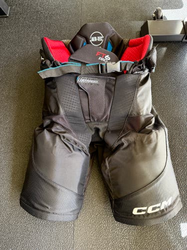 Medium Senior CCM Jetspeed FT6 Pro Hockey Pants