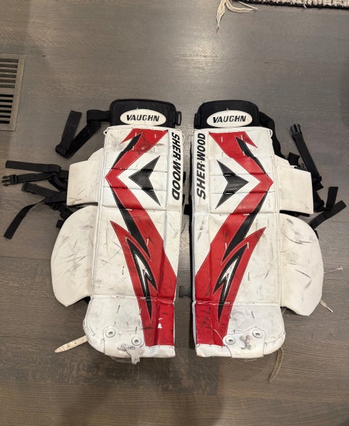 Vaughn Junior Goalie Leg Pads