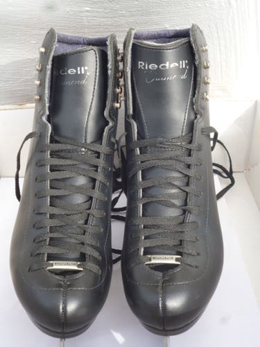 Riedell Figure Skates Adult Size 5, D width (New)