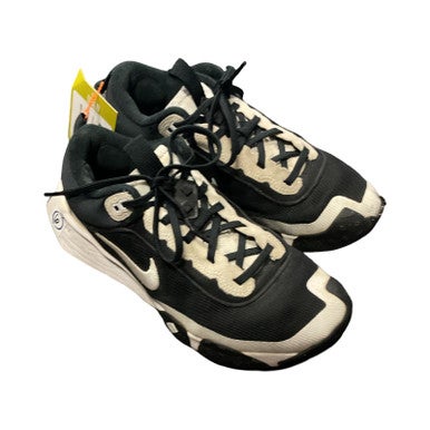 Used Nike FUTRFIELD BB/SB Cleats Black Junior 04.5 11859-S000025048