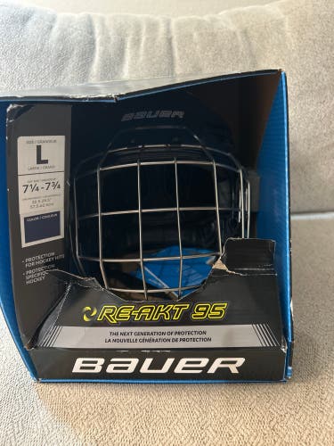 Large Bauer Re-Akt 95 Helmet Large NAVY New)