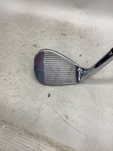 Used Cleveland REG 588 Golf Wedge Mens RH 52 Degree 11851-S000038796