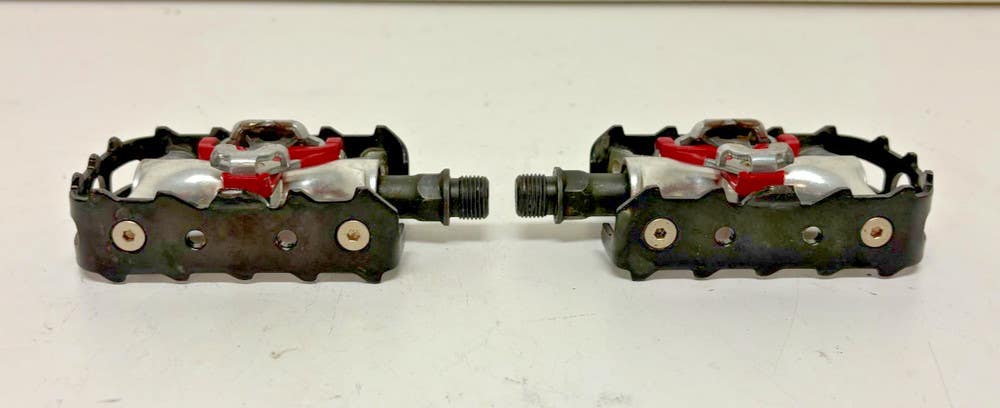 Wellgo WPD-981 Black Aluminum Hybrid SPD Clipless/Platform Pedals EXCELLENT
