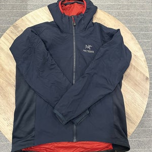 Blue Large Arc'teryx Atom LT jacket