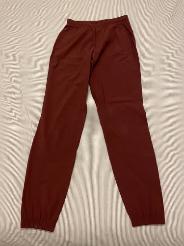 Red XS Men's Lululemon Pants (Used)