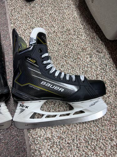 Bauer Supreme M40 Hockey Skates - Pulse SS Steel - Size 9 - Fit 2 (New)