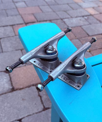 Vintage Tracker B•2 Skateboard Trucks 8.5” Axles 6” Hangers Excellent Condition