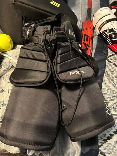 Junior XL Warrior Ritual X3E Hockey Goalie Pants (Used)