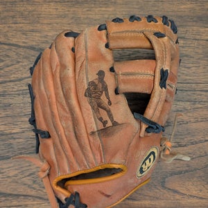 Unique 1/1 Vintage Commemorative Wilson A2260 Tommy John Autograph Model Youth