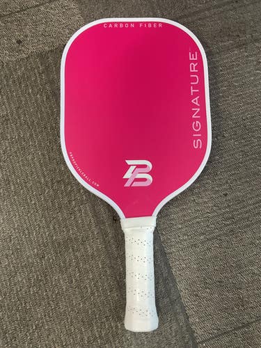 Used Onix SIGNATURE Pickleball Racquet Pink 11614-S000223219