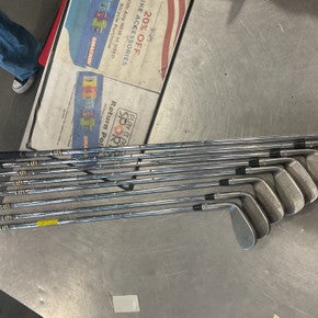 Used Titleist 990 DCI Mens Iron Set RH 3I-PW 11614-S000223190