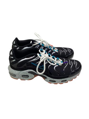 Used Nike AIR MAX Running/X-Train Shoes M Grey And Black Youth 07.0 11347-S000257204