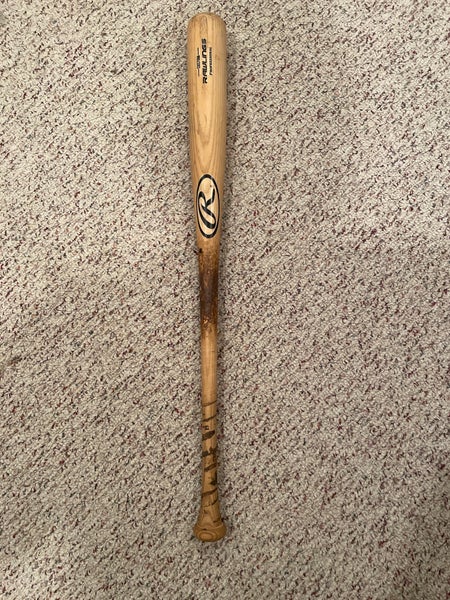 Rawlings Wood Bat 243 Model  (-3) 30 oz 33" (Used)