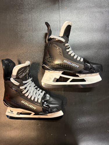 Bauer Supreme Shadow Hockey Skates 7.5 (Used)