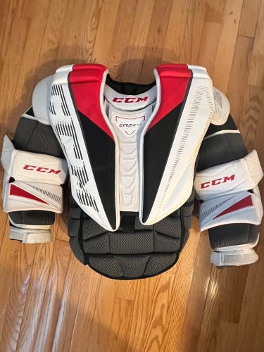 CCM Eflex 5.9 Intermediate Medium Goalie Chest Protector (Used)