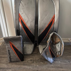 35" 2023 Bauer Vapor X5 Pro Regular Goalie Full Set (Used)