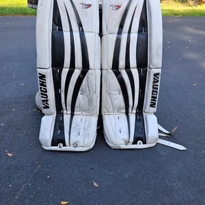 Junior Vaughn V7 Jr xr
