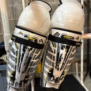 Intermediate CCM Tacks 5092 12" Shin Pads (Used)