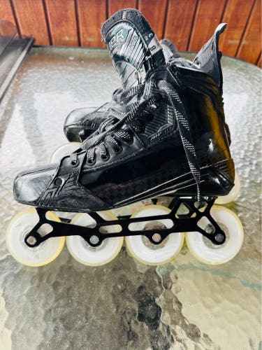 2023 Bauer Supreme Mach Skates size 8 fit 3