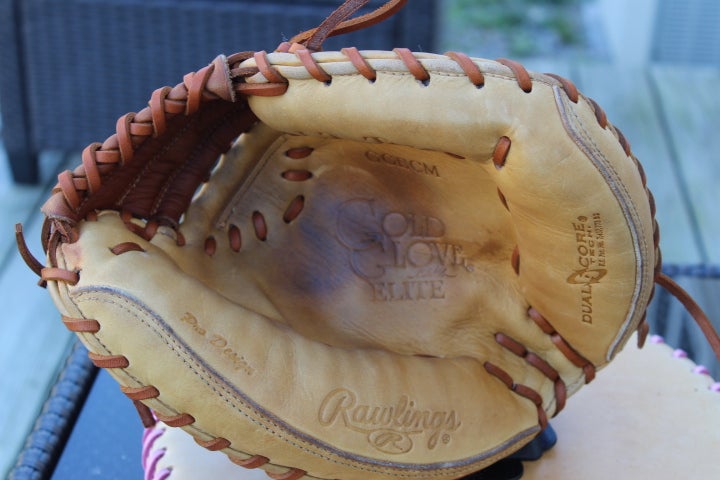 Catcher's RH Rawlings Gold Glove Elite Baseball Glove 32.5" (Used)