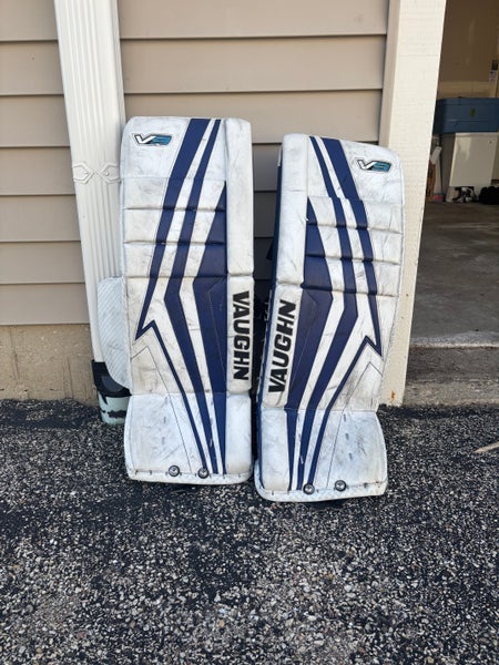 2020 28" Vaughn V9 Goalie Leg Pads Pro Stock (Used)