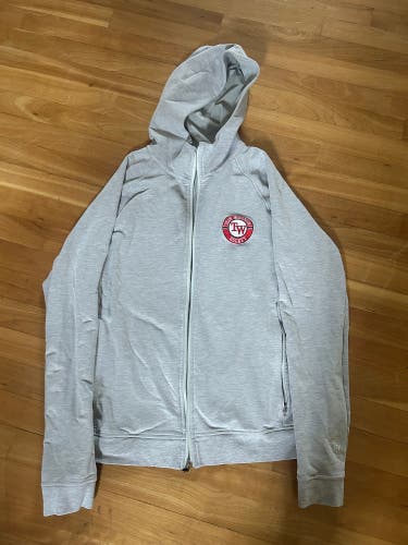 Gray Men's Medium Lululemon Sweatshirt (Used)