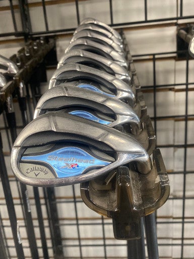 Callaway (Used) Right Handed Women's Ladies Flex Graphite Shaft Iron Set