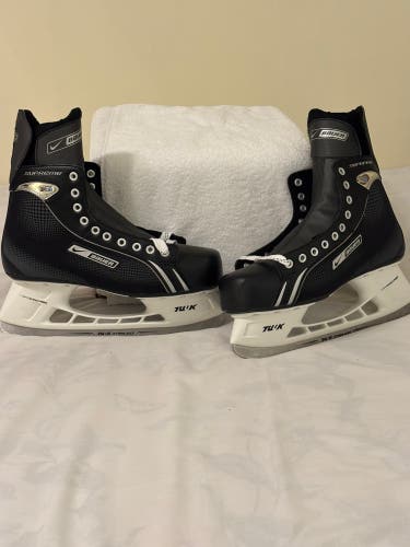 Bauer Supreme Enforcer Hockey Skates Regular Width 12 (Used)