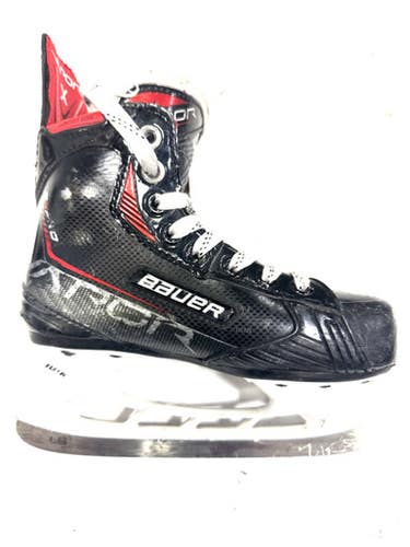 Used Bauer VAPOR 3X PRO Youth Hockey Skate Youth 13.5 11860-S000299068