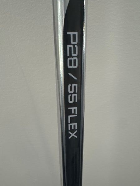 Intermediate Bauer Vapor Hyperlite 2 Left Hand Hockey Stick P28 (New)