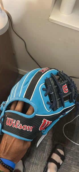 2023 Wilson A2K RH Infield Baseball Glove 11.5" (New)