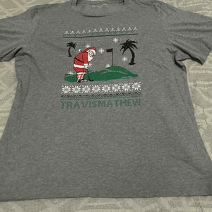 Travis Mathew Golf Christmas Themed Short Sleeve Shirt, Size Adult Large