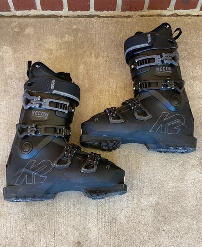Mondo 26 & 26.5 K2 Recon 100MV Ski Boots (Used)