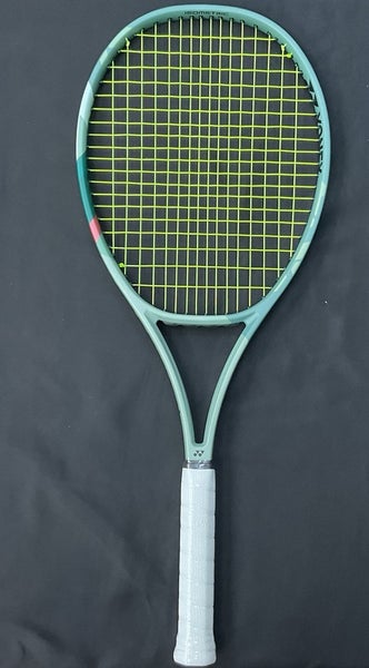 Yonex Percept 100L Grip Size 2 Used Once