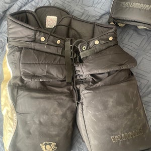 Pittsburgh Penguins NHL, Senior Large Vaughn Hockey Goalie Pants Pro Stock (Used)