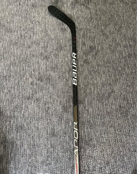 Bauer Vapor ADV (Hyperlite Dress)-Left Hand-87 Flex-Kucherov Pro Curve-Used Senior Hockey Stick