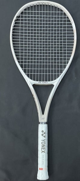 Yonex Vcore 95 Sand Beige Grip Size 2 Used Once