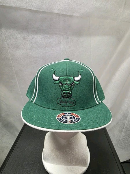 NWT Chicago Bulls Twins Enterprise Hardwood Classic Fitted Hat 7 3/8 L NBA