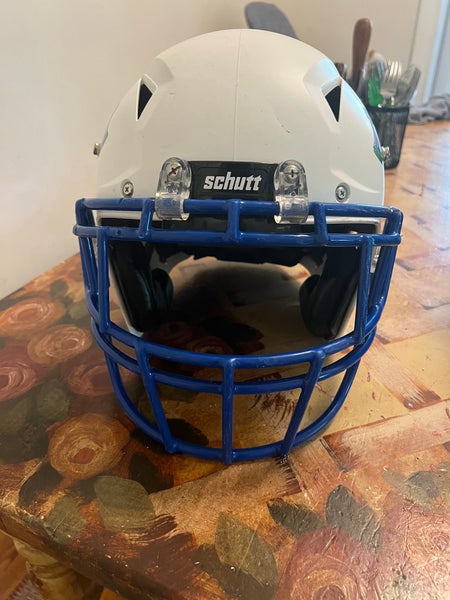 Large Adult Schutt Vengeance Pro LTD II Helmet (Used)
