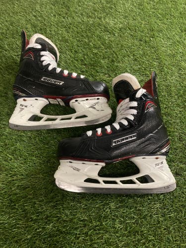 Bauer Vapor X700 Hockey Skates | Junior 4.5 (EE)