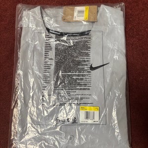 Gray Small Men's Nike Jersey (New)