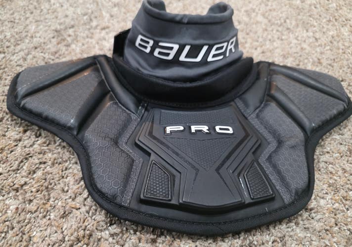 Bauer Pro Certified Goalie Neck Guard – Senior