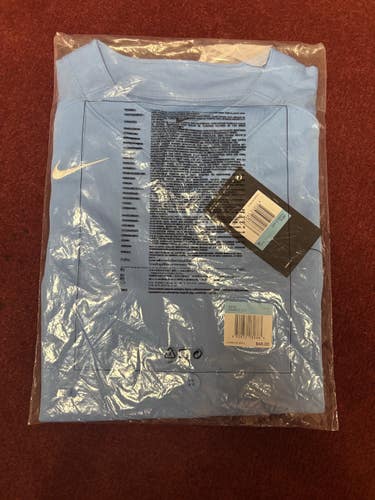 Blue Medium Boys Nike Jersey (New)