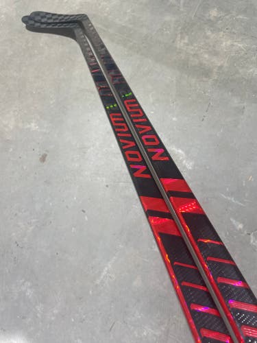 2 Pack Warrior Novium 2 PRO Pro Stock Hockey Stick Grip W28 Left 70 Flex 8526