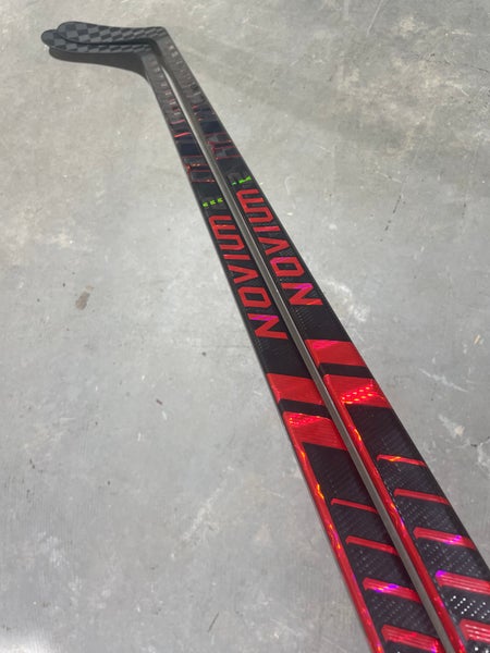 2 Pack Warrior Novium 2 PRO Pro Stock Hockey Stick Grip W28 Left 70 Flex 8526