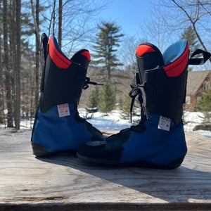 Mondo 22 & 22.5 Unisex Lange All Mountain RS 130 Ski Boots Stiff Flex (New)