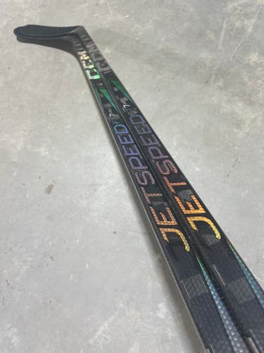 DRESSED CCM JETSPEED FT7 PRO 2 PACK Pro Stock Hockey Stick Grip P90M 70 Flex Left 8537