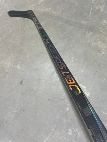 DRESSED CCM JETSPEED FT7 PRO, Pro Stock Hockey Stick Grip P90M 70 Flex Left 8537
